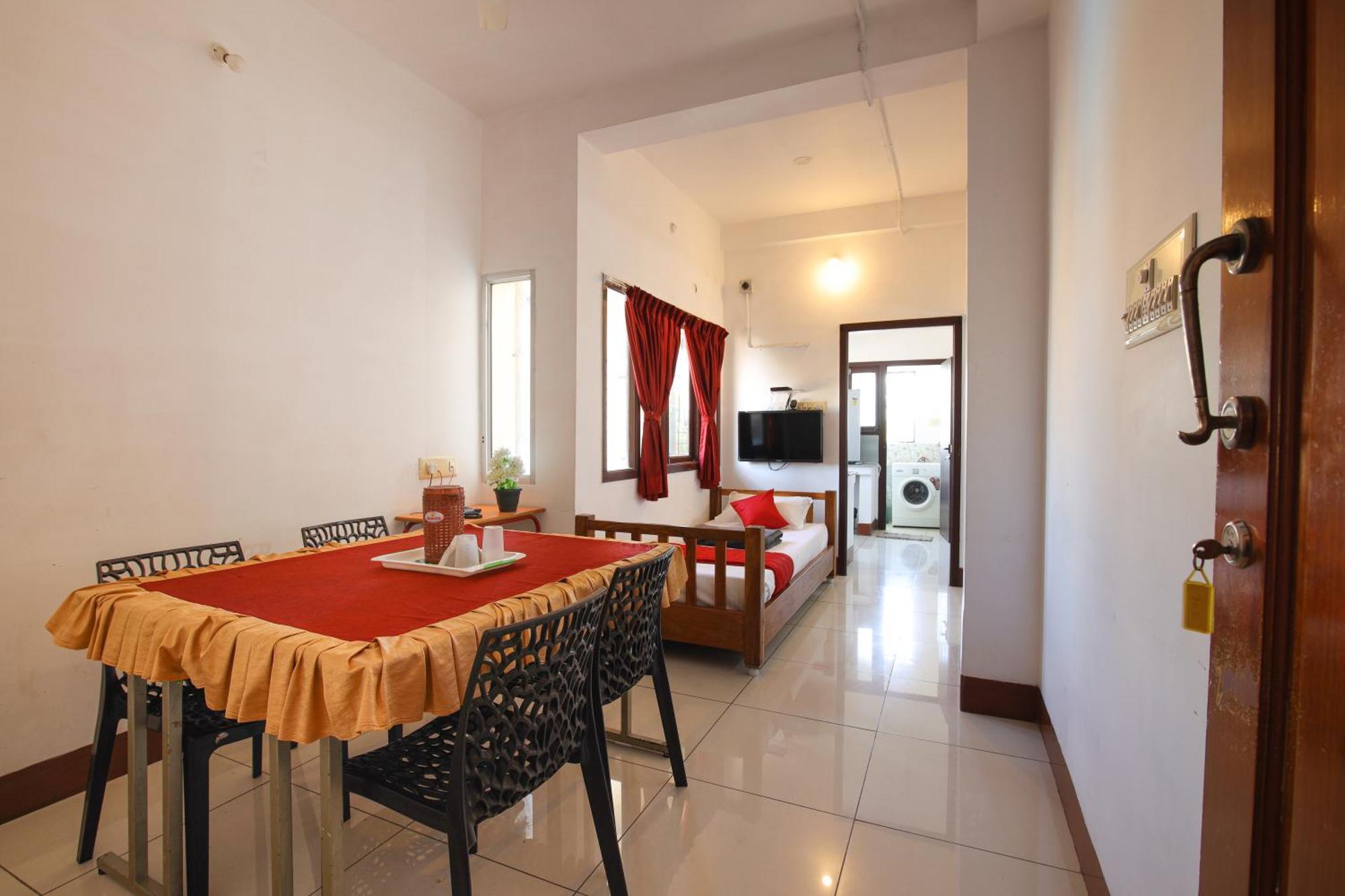 Manora Residency Hotel ปอนดิเชอรี ภายนอก รูปภาพ