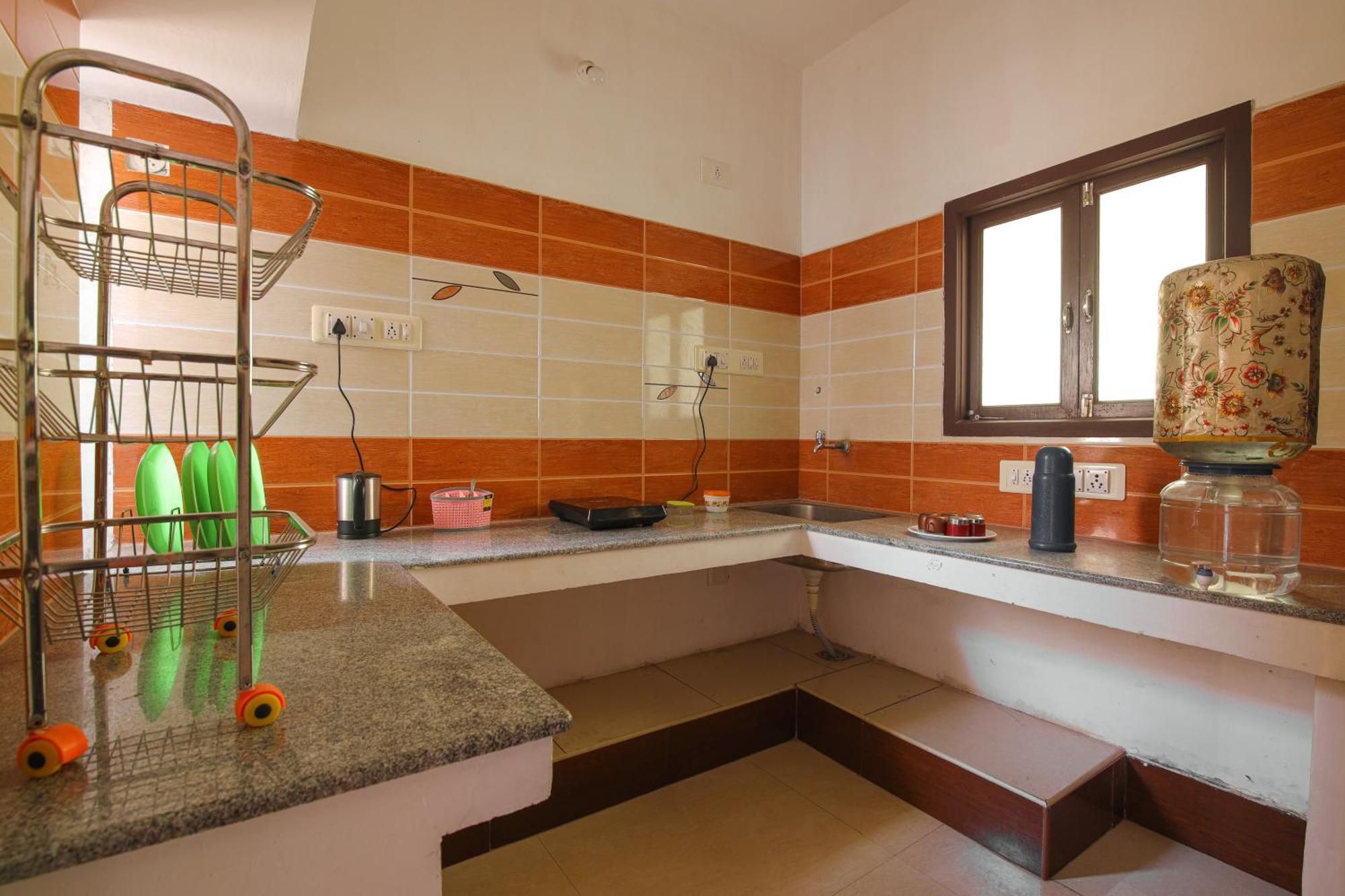 Manora Residency Hotel ปอนดิเชอรี ภายนอก รูปภาพ